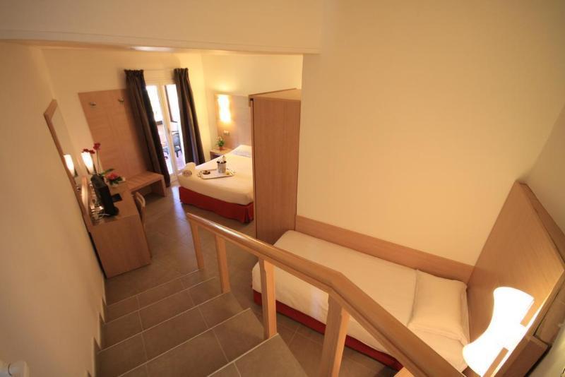 Eden Park Hotell Serriera  Eksteriør bilde