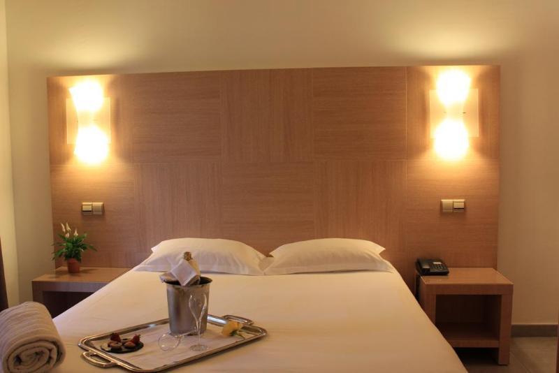 Eden Park Hotell Serriera  Eksteriør bilde